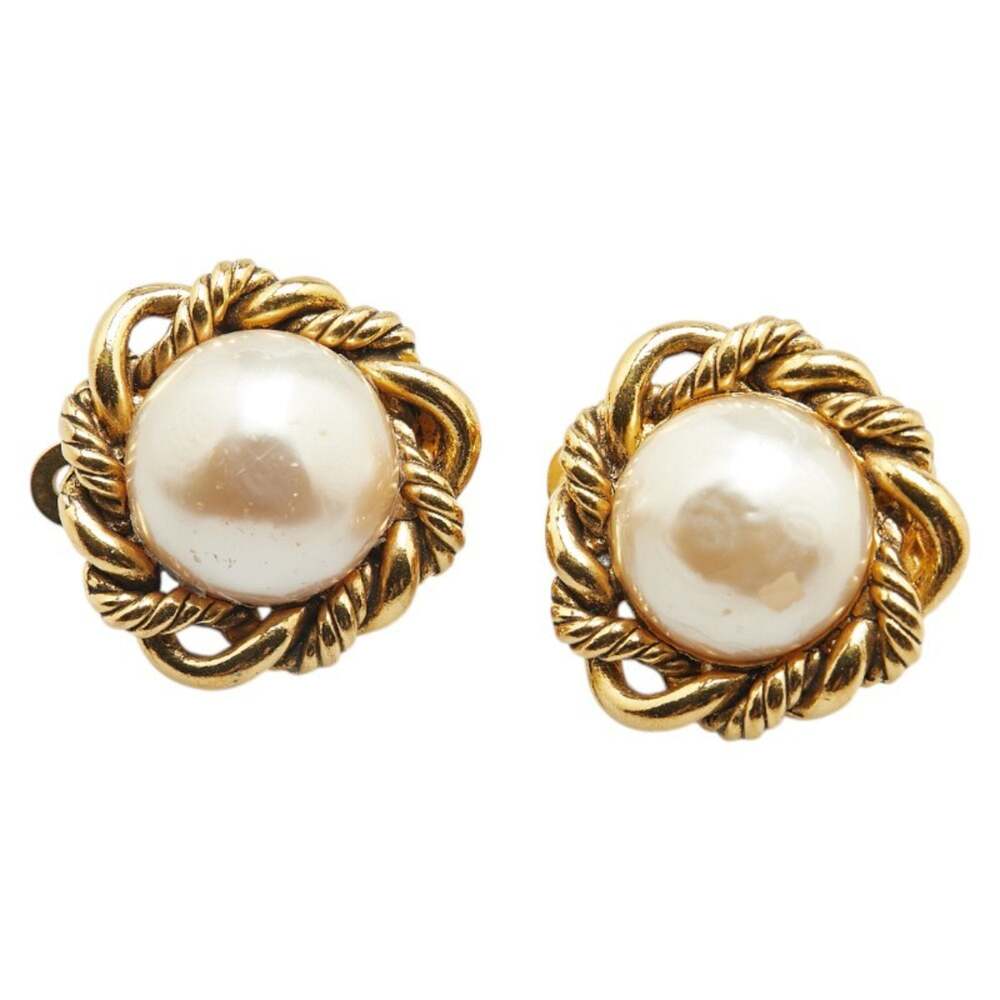 Chanel Vintage Clip-On Earrings Pearl #209128C43B - Picture 1 of 5